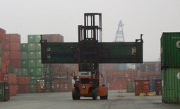 Harbour Equipment and Lift Trucks